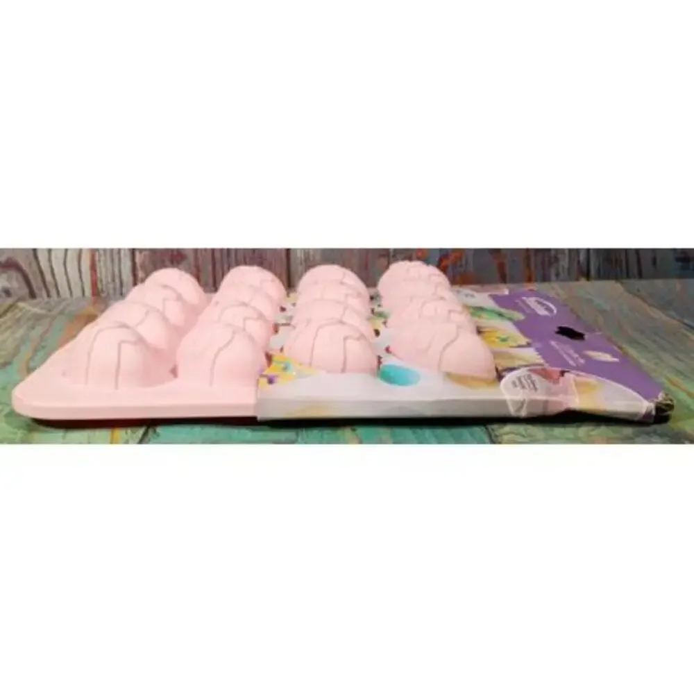 Trudeau Silicone Easter Egg‎ 16-Cupcake Pan Mold